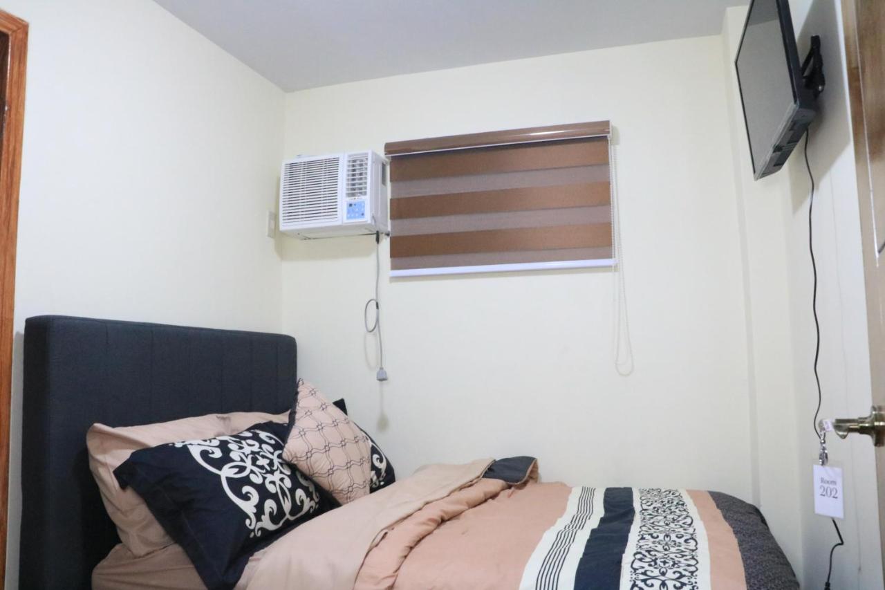 Anicia Guesthouse Rooms Paranaque City Екстер'єр фото