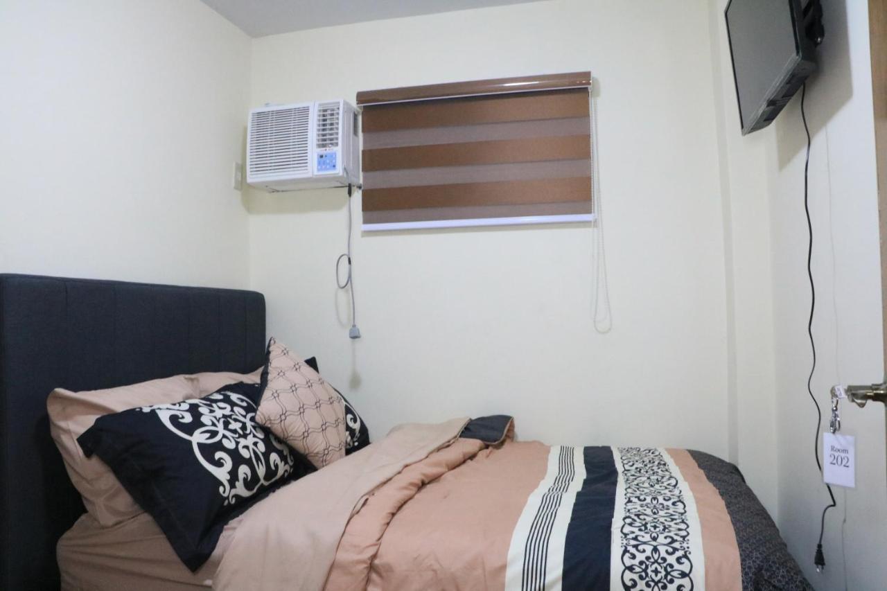 Anicia Guesthouse Rooms Paranaque City Екстер'єр фото