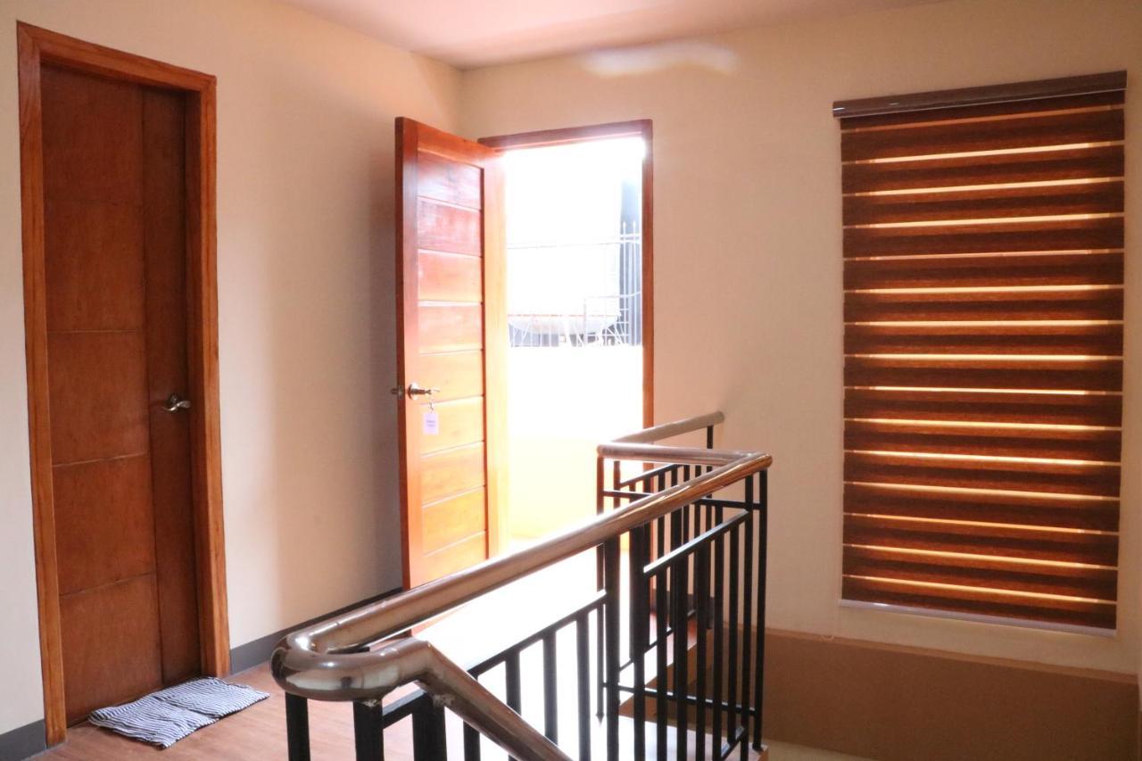 Anicia Guesthouse Rooms Paranaque City Екстер'єр фото